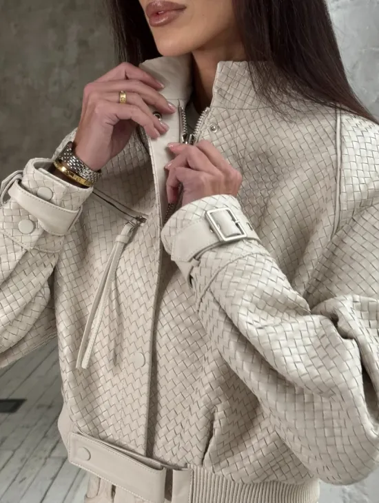 Женская курточка - бомбер из плетеной кожи Ivory