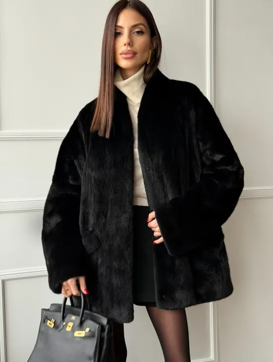 Жакет - шуба из норки BLACKGLAMA с V-образным воротником, косыми карманами