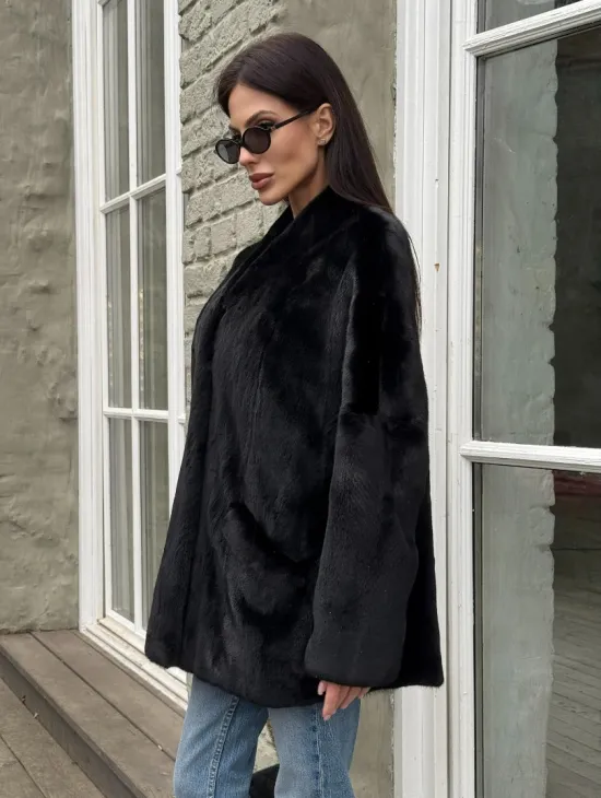 Жакет - шуба из норки BLACKGLAMA с V-образным воротником, косыми карманами