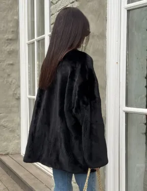 Жакет - шуба из норки BLACKGLAMA с V-образным воротником, косыми карманами