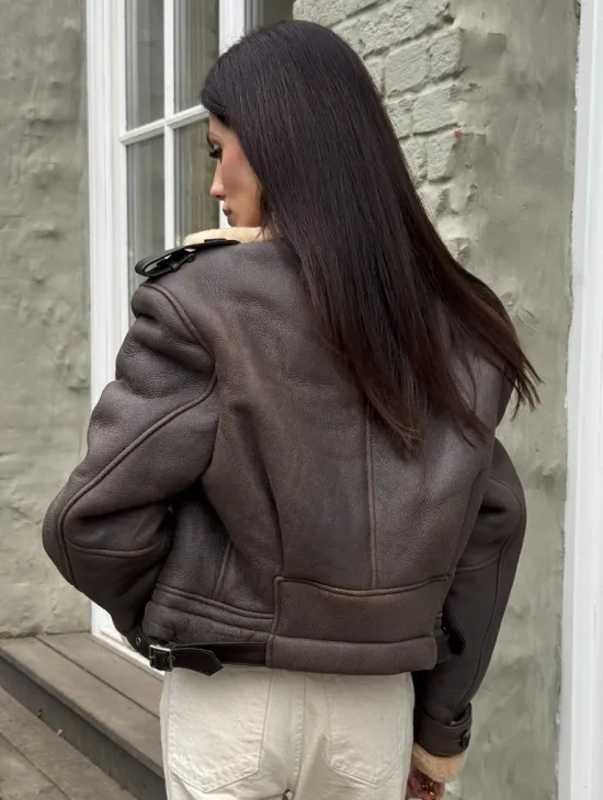 Кроп - дубленка двубортная Dark brown на пуговицах