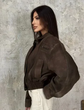 Современный кроп - бомбер из натуральной замши