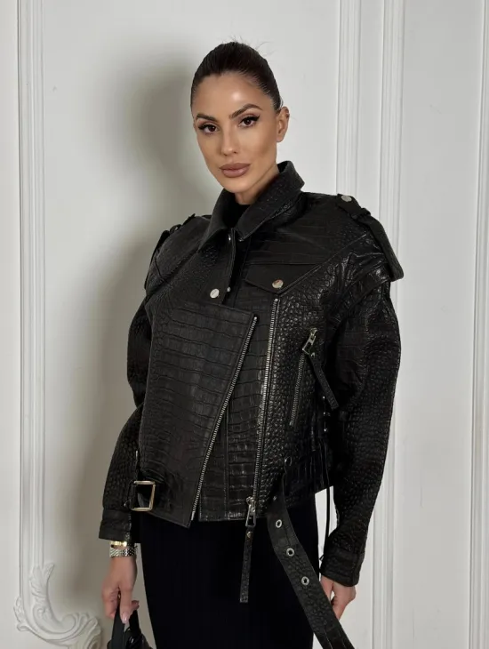 Укороченная куртка из натуральной кожи «CROCO» BLACK со шнуровкой на спине