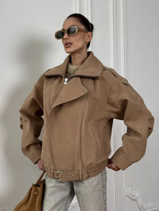 Женский замшевый бомбер из натуральной кожи «Creamy»  с двойным воротником - оверсайз