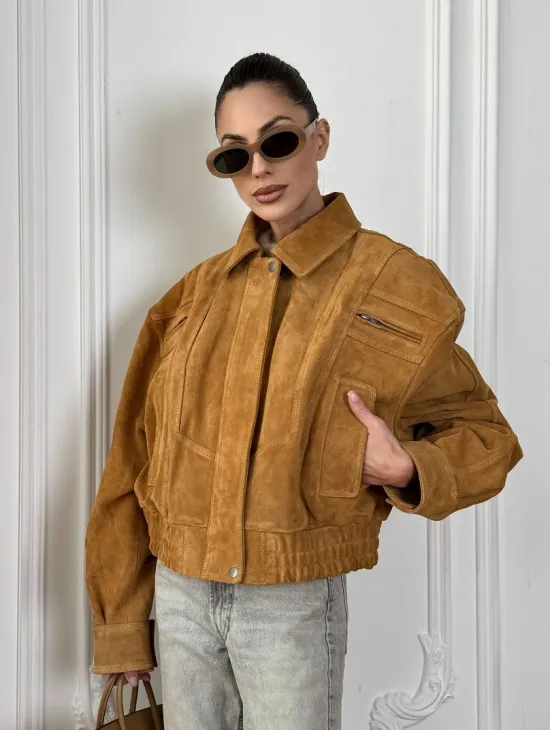 Женская замшевая куртка бомбер Camel  - «High street style»