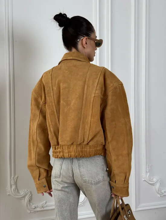 Женская замшевая куртка бомбер Camel  - «High street style»