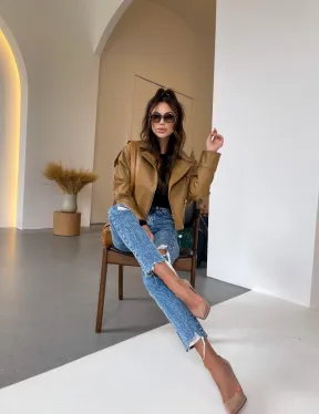 Модная короткая женская курточка в цветет кэмел