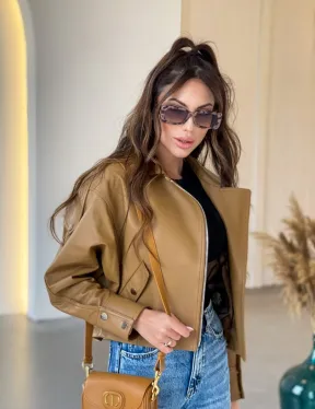 Модная короткая женская курточка в цветет кэмел