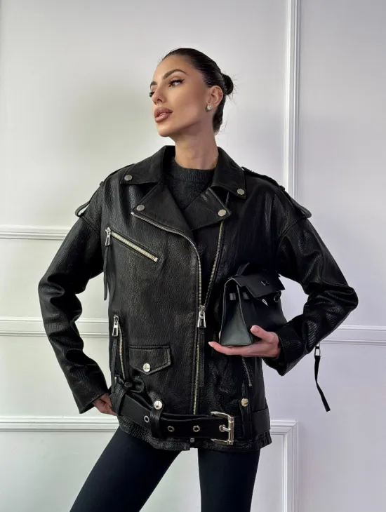Классическая женская байкерская куртка - косуха из натуральной черной кожи Jumbo