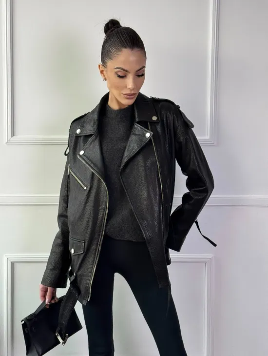 Классическая женская байкерская куртка - косуха из натуральной черной кожи Jumbo