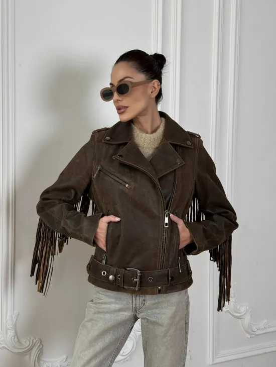 Коричневая кожаная куртка - косуха с бахромой. Мотоциклетная куртка, демисезон