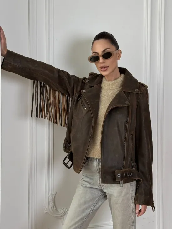 Коричневая кожаная куртка - косуха с бахромой. Мотоциклетная куртка, демисезон