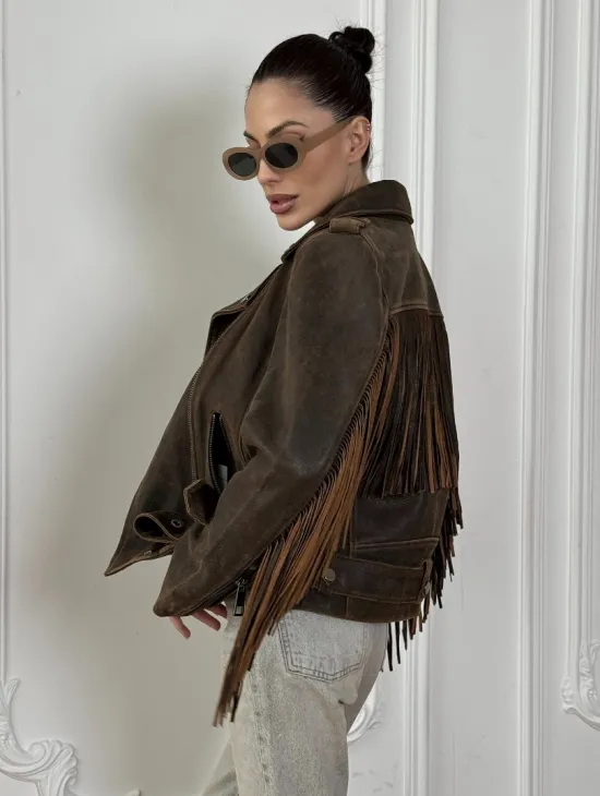 Коричневая кожаная куртка - косуха с бахромой. Мотоциклетная куртка, демисезон