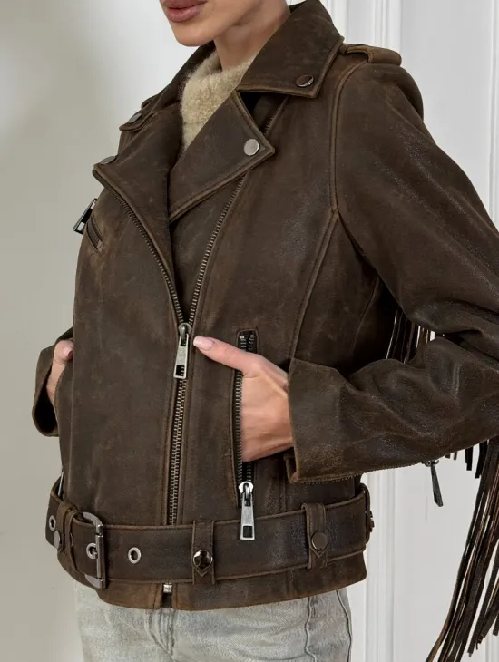 Коричневая кожаная куртка - косуха с бахромой. Мотоциклетная куртка, демисезон