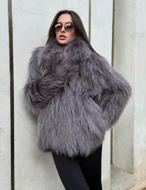 Шуба из меха енота с английским воротником цвет - лаванда