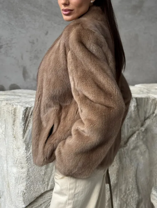 Кроп - жакет из норки Pastel с воротником V-образным 60 см