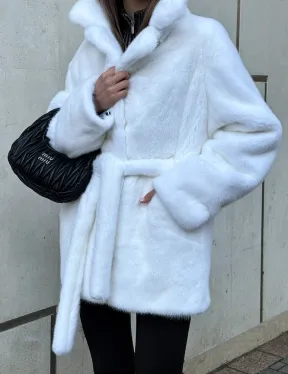 Белый норковый полушубок - кимоно с английским воротником