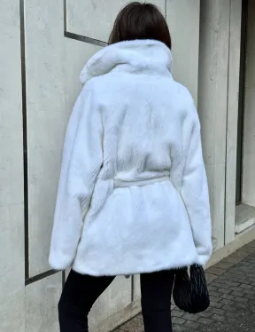 Белый норковый полушубок - кимоно с английским воротником