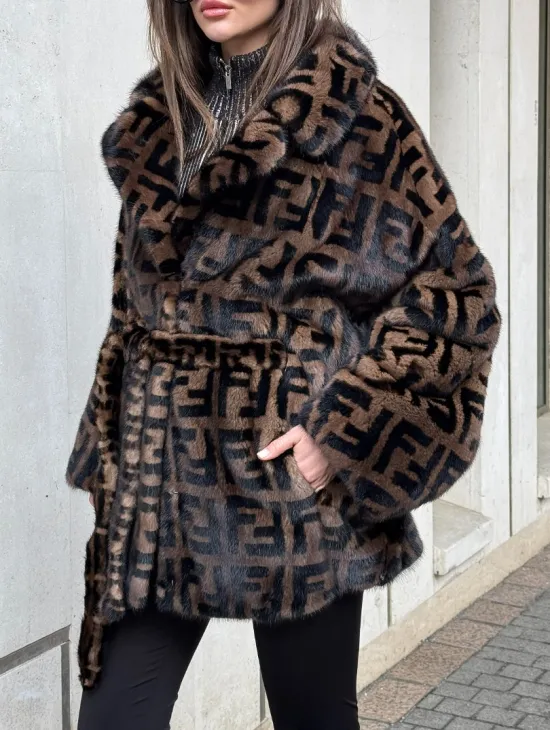 Шуба из плюшевой норки VELVET летучая мышь с черным принтом