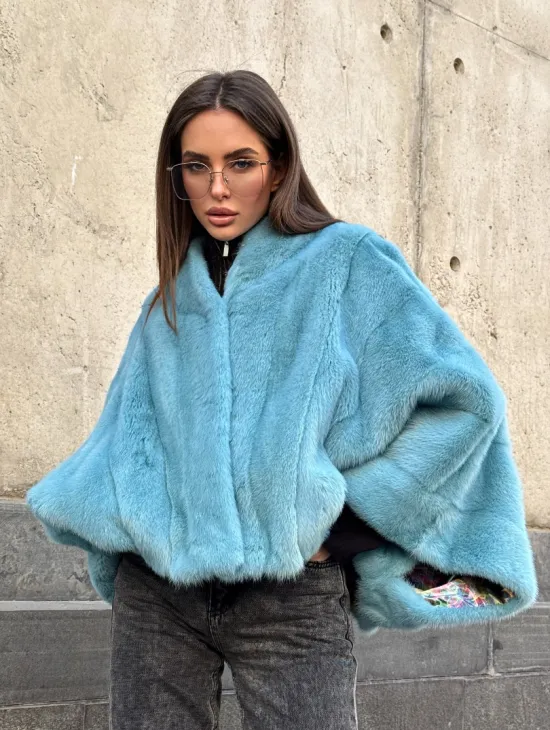 Норковая шуба летучка с V-образным воротником, цвет - тиффани