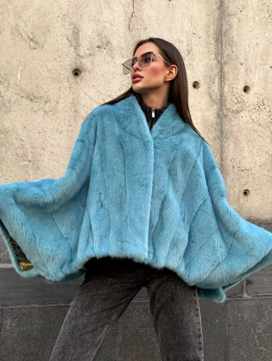 Норковая шуба летучка с V-образным воротником, цвет - тиффани