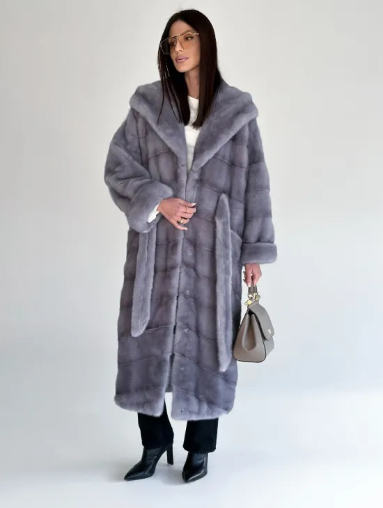 Удлиненная норковая шуба - кимоно с капюшоном