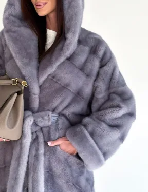 Удлиненная норковая шуба - кимоно с капюшоном