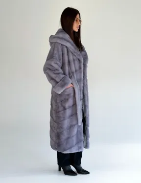 Удлиненная норковая шуба - кимоно с капюшоном