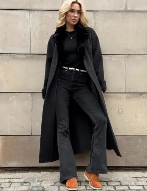 Женское демисезонное шерстяное пальто-халат с отделкой из меха норки