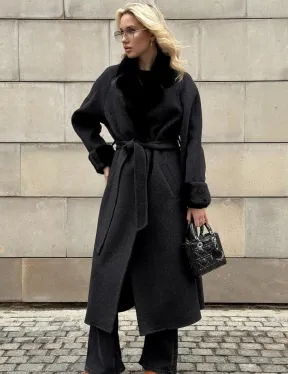 Женское демисезонное шерстяное пальто-халат с отделкой из меха норки