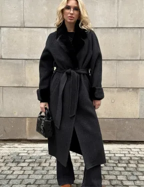 Женское демисезонное шерстяное пальто-халат с отделкой из меха норки