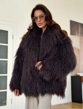 Полушубок из меха ламы в цвете графит