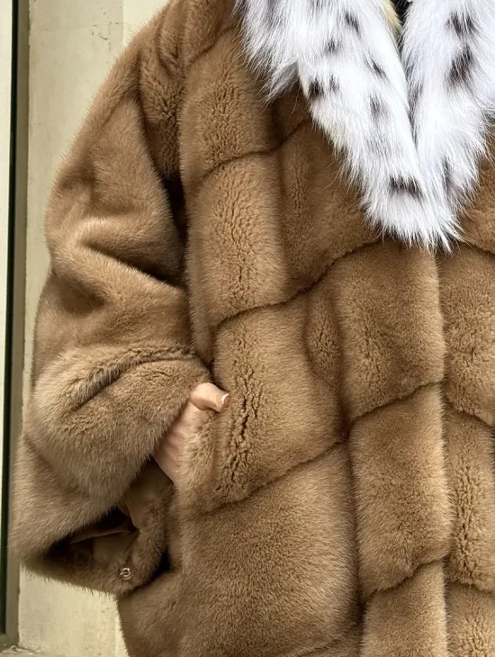 Норковая шуба больших размеров в стиле Бохо с капюшоном под рысь