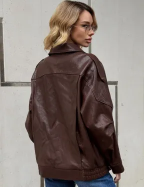 Коричневая кожаная курточка - бомбер на молнии
