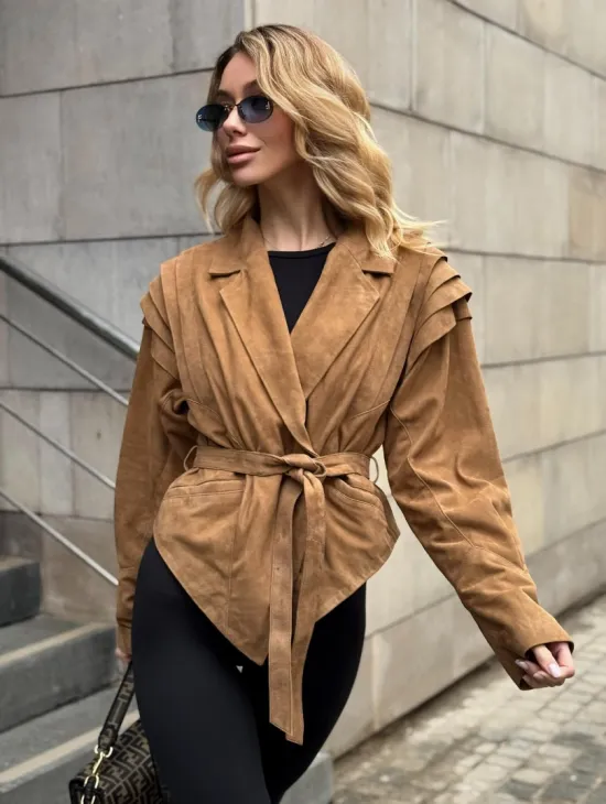 Женская куртка из замшевой кожи с поясом - American style