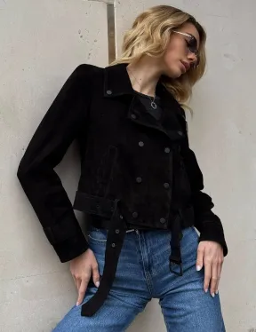 Черная короткая курточка из натуральной замши