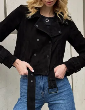 Черная короткая курточка из натуральной замши