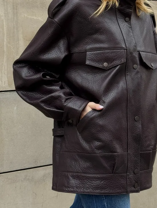 Кутка - бомбер оверсайз из натуральной кожи в стиле Y2K