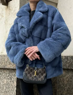 Короткая норковая шуба в цвете джинс с английским воротником