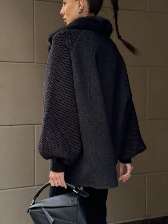 Шерстяная женская куртка с отделкой из меха норки