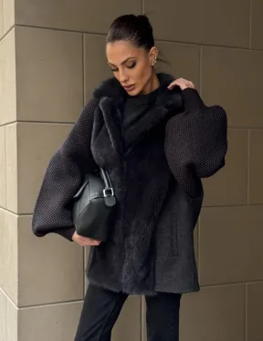 Шерстяная женская куртка с отделкой из меха норки