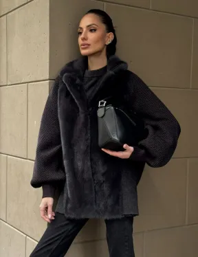 Шерстяная женская куртка с отделкой из меха норки