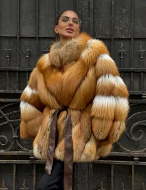 Шуба - пончо из меха рыжей (огненной) лисы