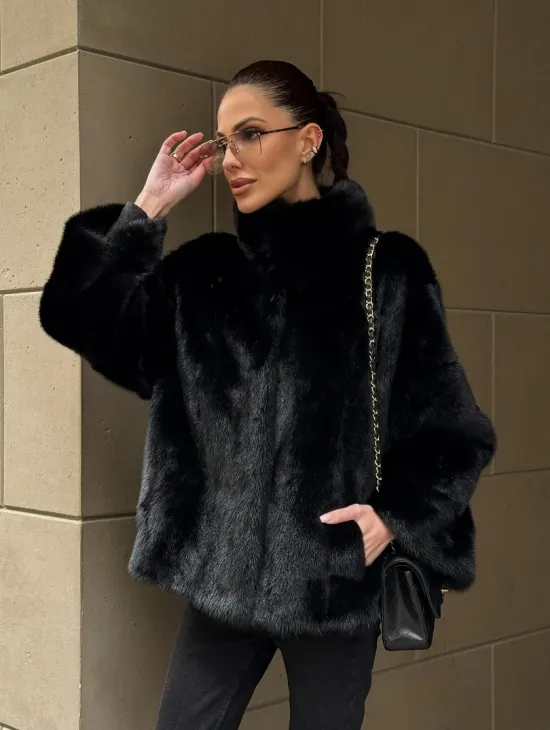 Норковый полушубок черного цвет стойка воротник