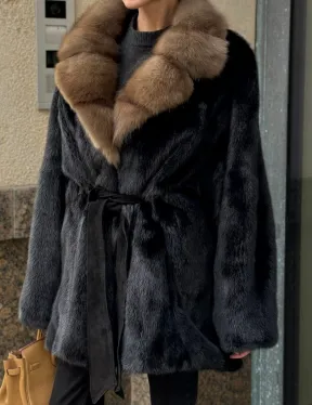 Черный норковый полушубок - кимоно с воротником из меха куницы