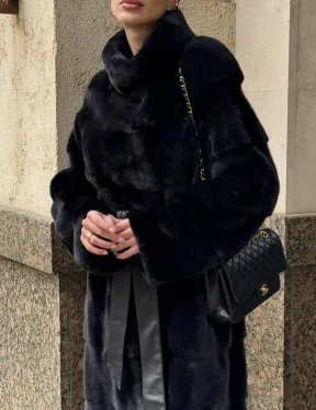 Шуба из плюшевой скандинавской норки в сине-черном цвете - стойка воротник