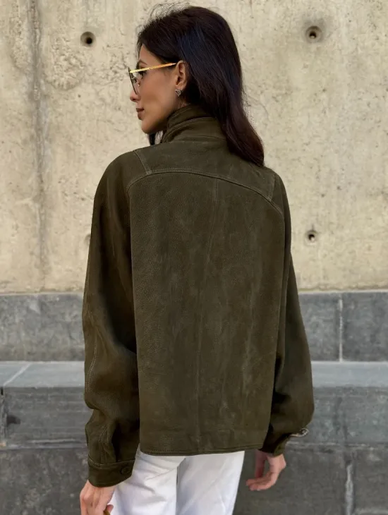 Женский замшевый блейзер - стойка воротник