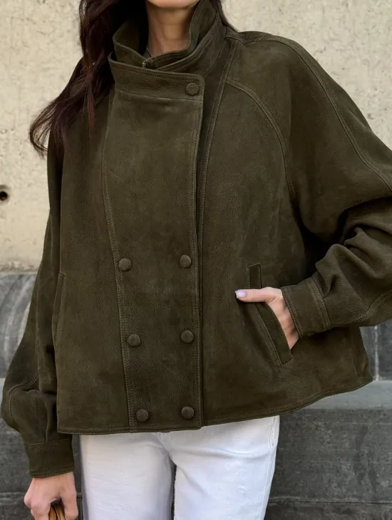 Женский замшевый блейзер - стойка воротник