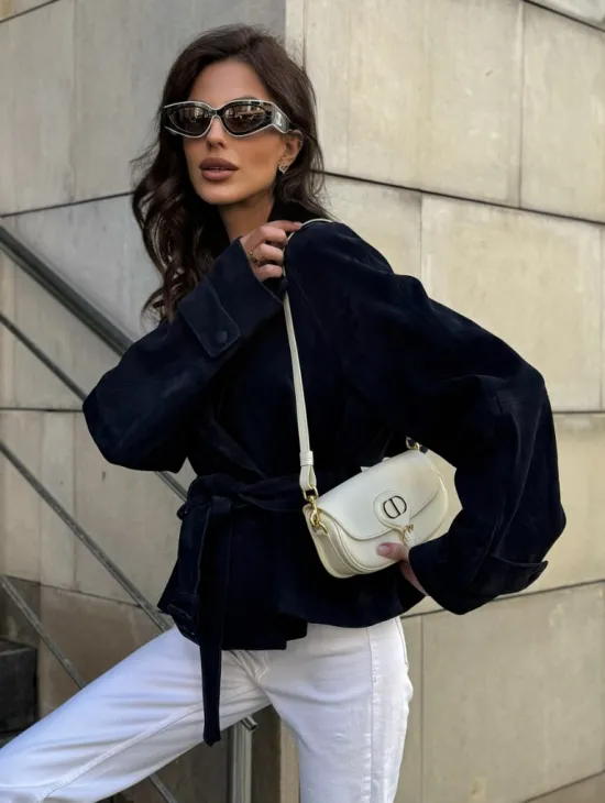 Модная куртка из замшевой кожи