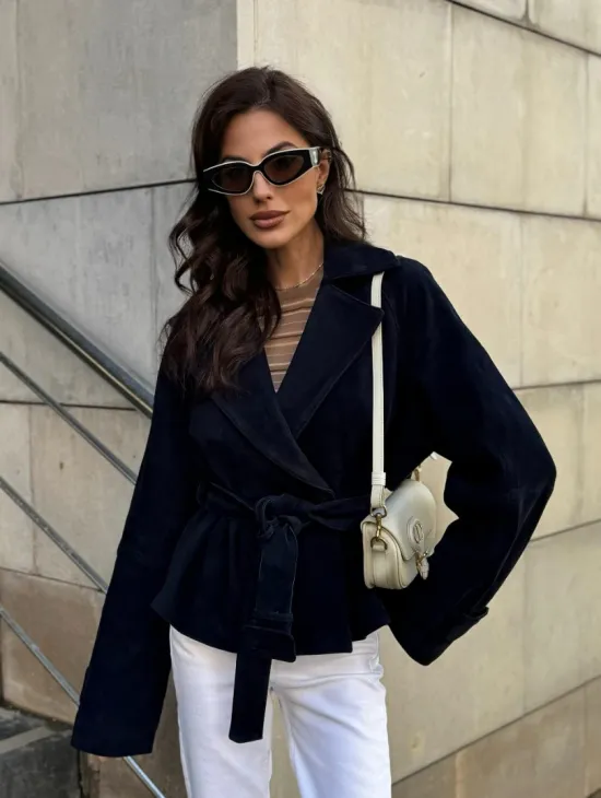 Модная куртка из замшевой кожи